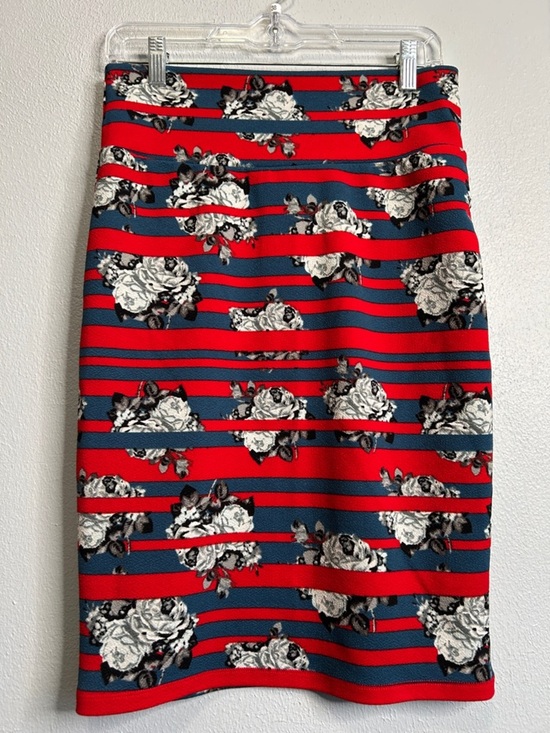 LuLaRoe Dresses & Skirts - LuLaRoe Cassie Red and Navy Floral Stripe Pencil Skirt - Women's Size Small